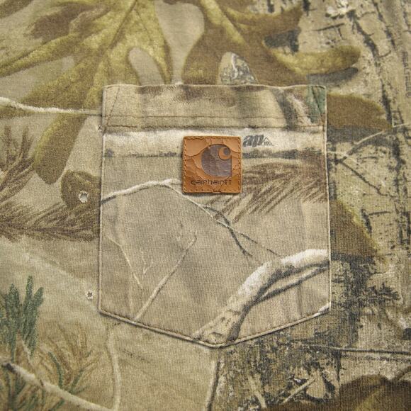 Vintage Carhartt K287 CAP Realtree Distressed & FADED Camo Pocket T-Shirt Medium - Picture 3 of 13